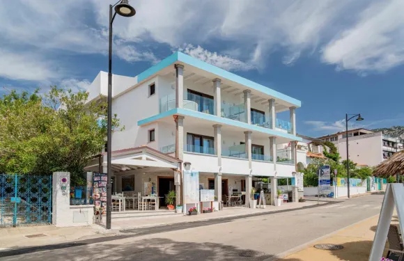 拉康吉里亞餐廳酒店