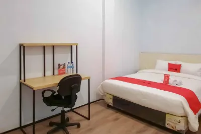 RedDoorz CBD Polonia Medan Hotels in Medan Johor