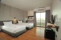 Space59 Hotel Hotels near Hin Khao Ngu Park