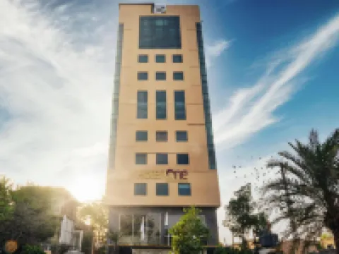 Hotel One Tower Gulberg, Lahore Hotéis em Laore