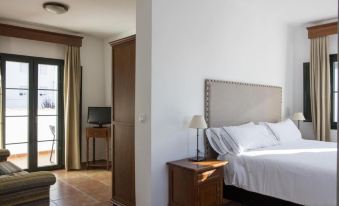 Hotel Tugasa Sierra y Cal