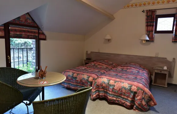 紅磨坊斯圖曼酒店