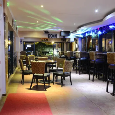 The White Rhino Hotel
