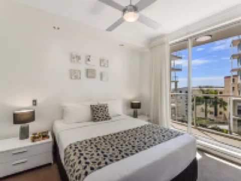 Redvue Luxury Apartments Hotels in Redcliffe