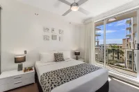 Redvue Luxury Apartments Hotels in Redcliffe