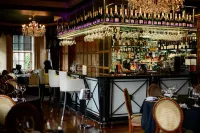 Ye Olde Bell Hotel & Spa - Bars