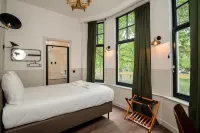Mr.Lewis Rotterdam Hotels in Schiedam