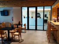 Apartamentos Midi 3000