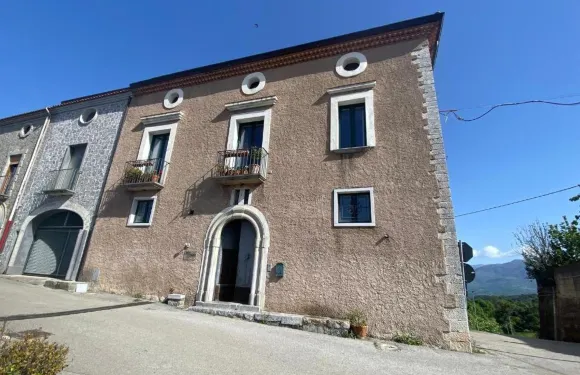 拉澤娜雅曼德瑞諾住宿加早餐旅館