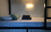 Avisala Hostel Coron Hotel a 