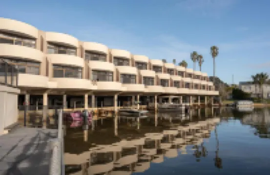 卡普里沃特斯鄉村俱樂部酒店