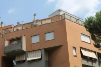 VACANZA A CASA - Gallicano Hotel in zona Parco Giochi di Ipogeo degli Ottavi