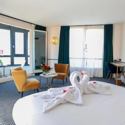 Best Western Hotel du Pont Wilson Hotels near Lyon Part-Dieu Station