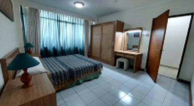 瑟娜楊公寓酒店