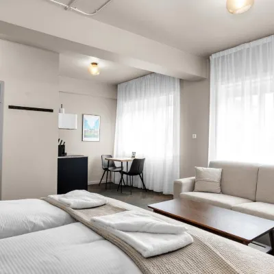 The Swan House by Heimaleiga Hotels near Sun Voyager