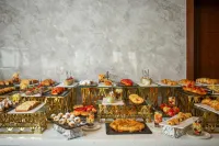 STwin Hotel - breakfast