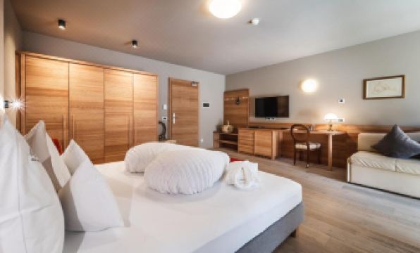 Bad Ratzes - Housity