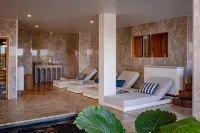 Les Vagues Hôtel & Spa
