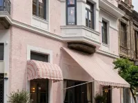 Orchard Hotels near Metaxourgeio