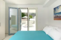 Perle Marine Suite Apartments - Balcony