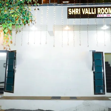 Shri Valli Rooms