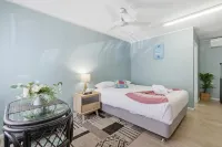 Ocean Parade Motel