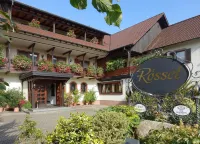 Gasthaus Zum Rössel Lichtenau Hotels near Lidl