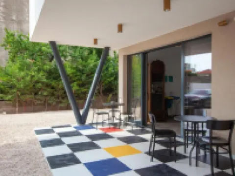 SUBTUB旅舍馬卡爾斯卡 Opcina Makarska酒店