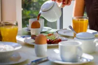 Hotel Schlösschen Sundische Wiese Zingst - breakfast