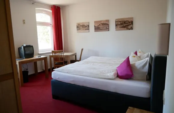 下維薩布羅霍夫伽尼酒店