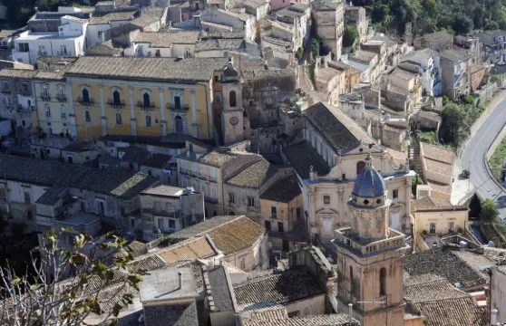 伊爾布拉科爾特酒店