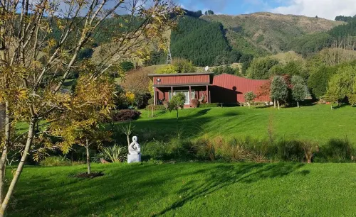Matai Huka Boutique Accommodation Hotels in Парапарауму