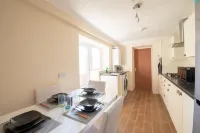 Host & Stay - Hanover Apartment
