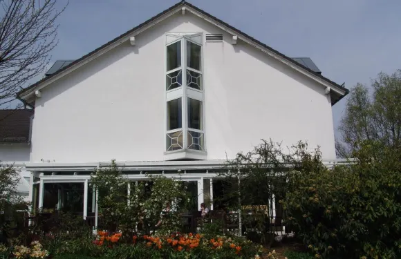 布蘭肯菲爾德酒店