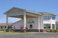 Days Inn by Wyndham Alpena Hotels in Alpena