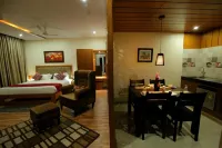 Hotel Hampi International - balcony