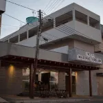 馬里納托拉諾飯店