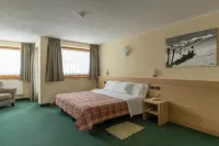 Hotel Nordik فنادق في Solda