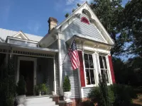 Adair Manor Bed & Breakfast Hotels in Adairsville