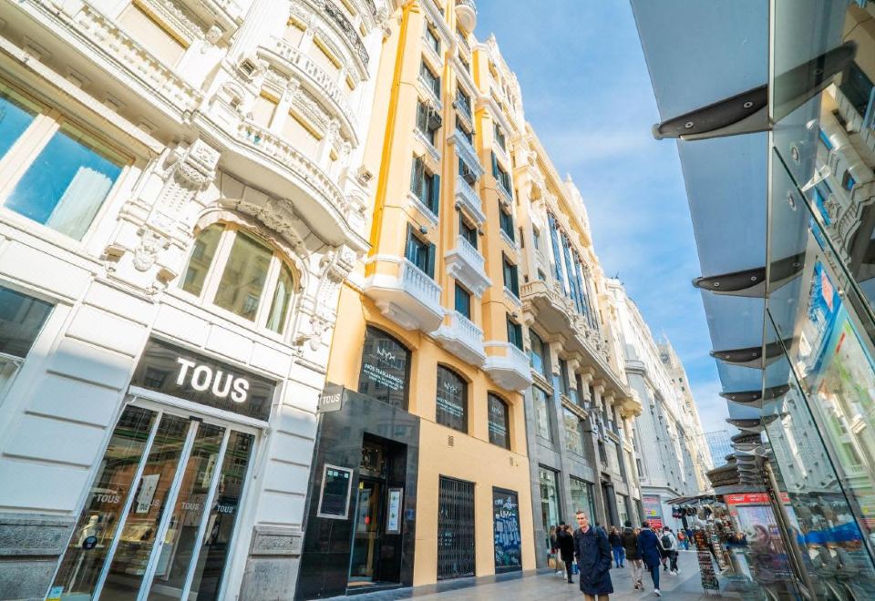 Live it Madrid Gran Vía 위치