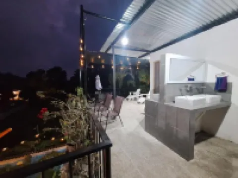 Hospedaje El Viajero Hoteles en Panajachel