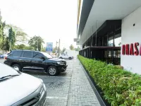 Accra Luxury Apartments at The Edge Hotels near Labadi