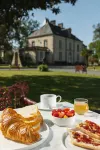 Chateau de La Richerie Hotels in Tiffauges