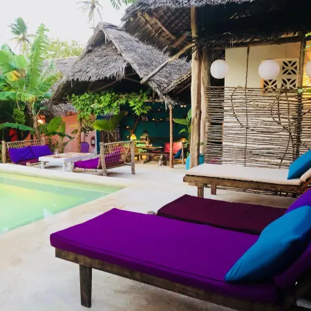 Zanzistar Lodge