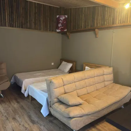 Safari House Tbilisi Wine & Family Hotel