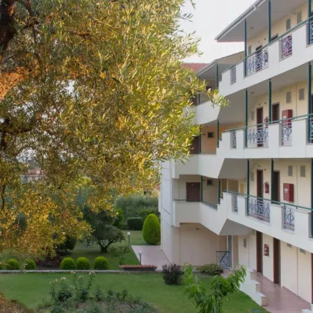 Julia Hotel