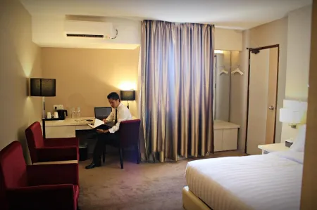 Biz Hotel Batam