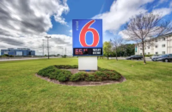 Motel 6 Burlington, on - Toronto West - Oakville
