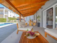 Villa Pave Hotels in Pakostane