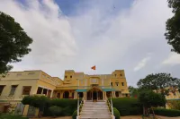 Roop Niwas Kothi, Near Mandawa